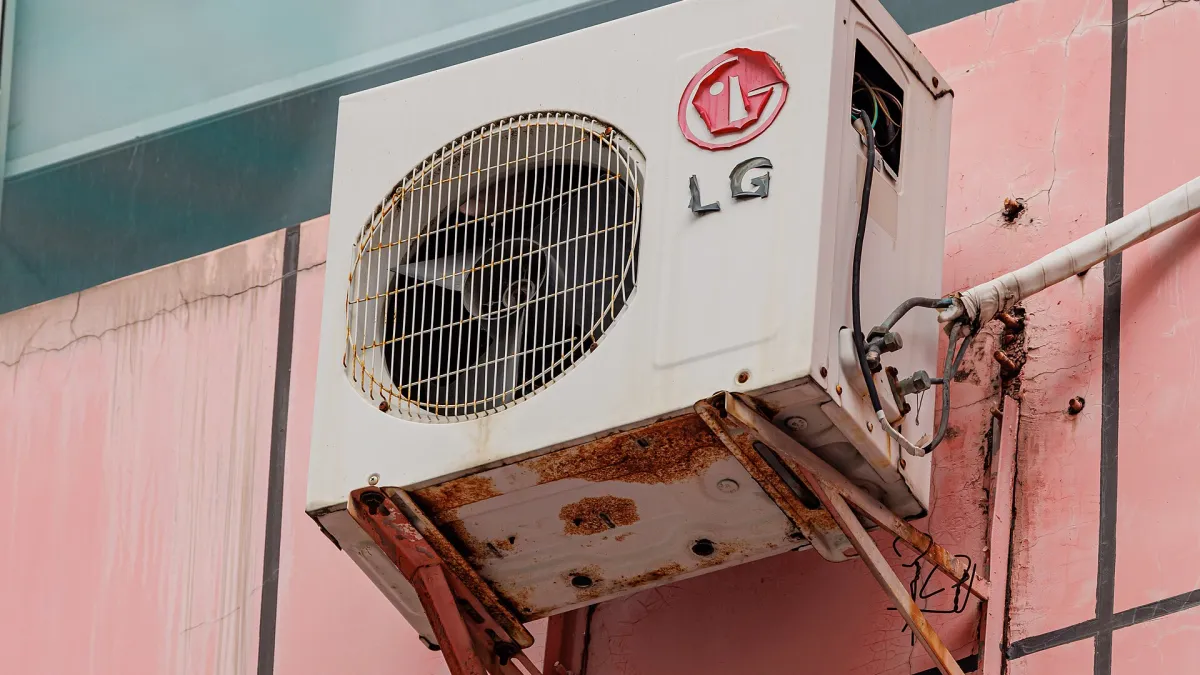 Mini PCs Decision Guide: What remote workers Should Check First